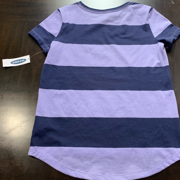 Girl Short Sleeve T-Shirt Size S (6-7) - Picture 5 of 5